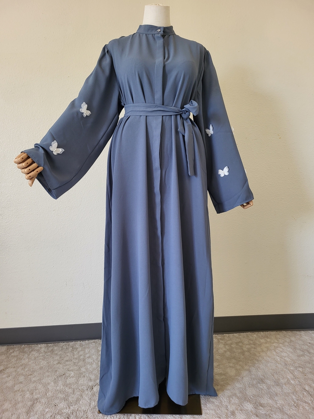 Butterfly Pearl Belted Abaya Dusty Blue Size L-XL - Picture 5 of 8